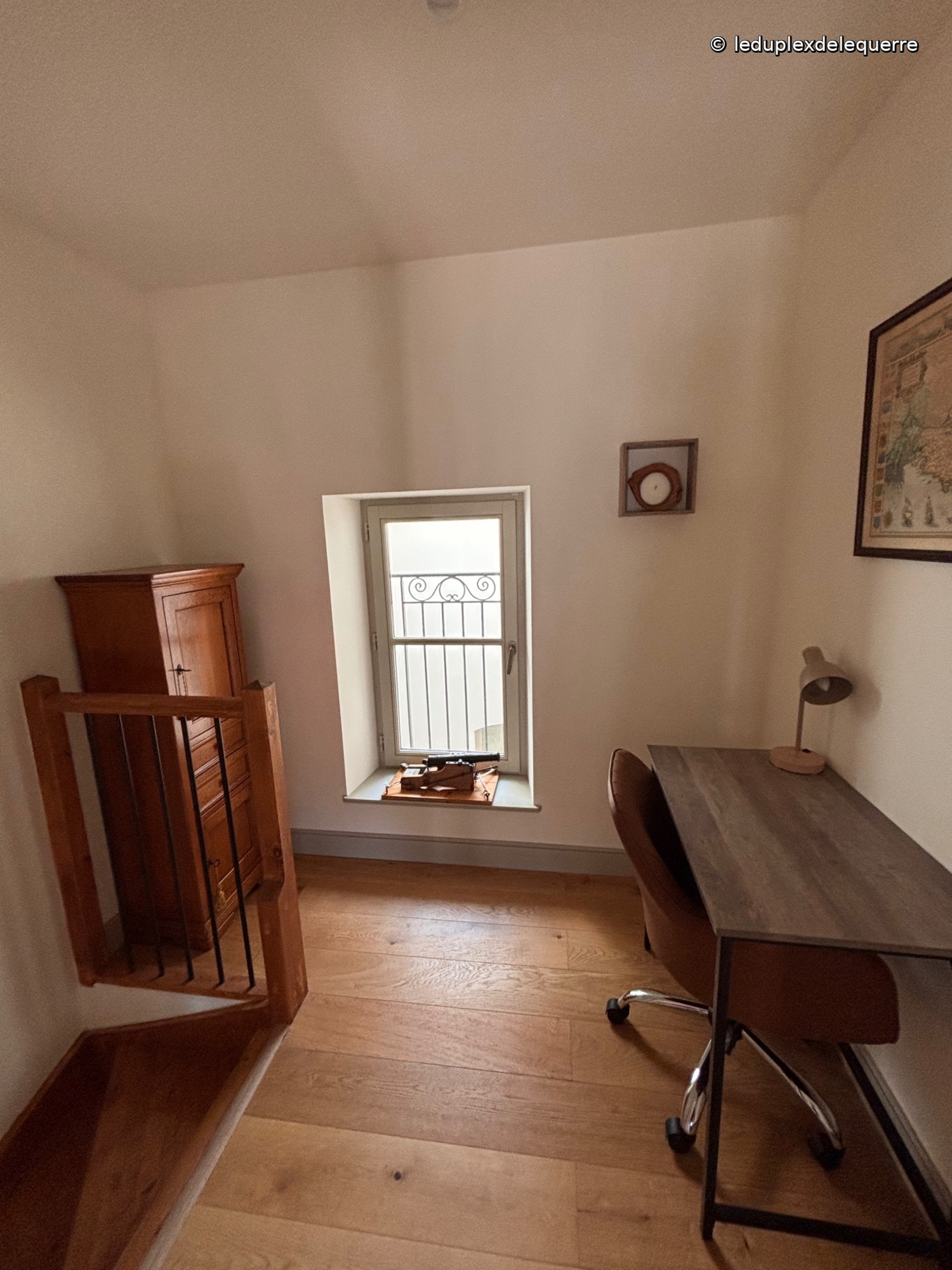 Coin bureau du Duplex de l’Équerre