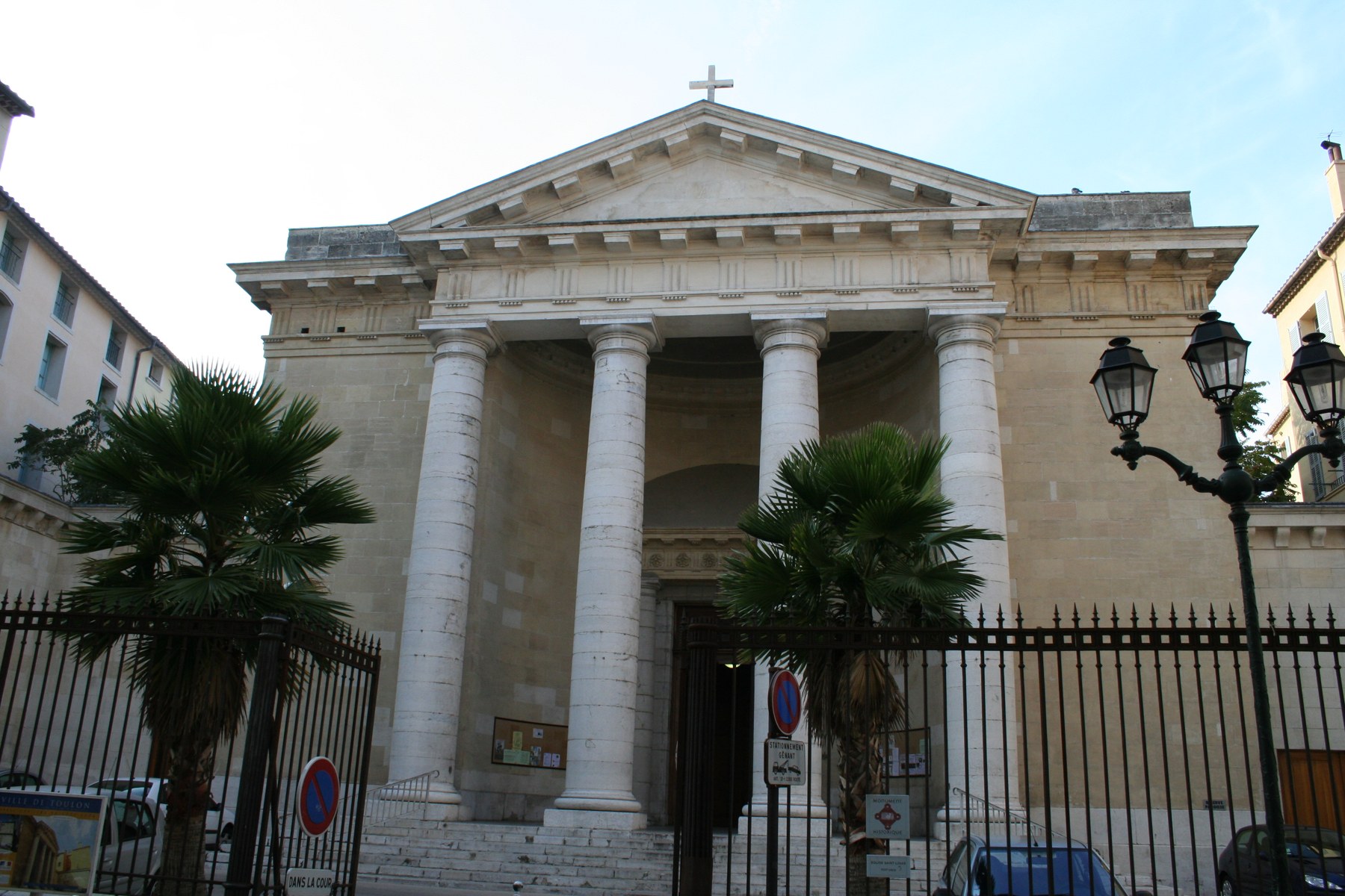 Église Saint-Louis à Toulon
